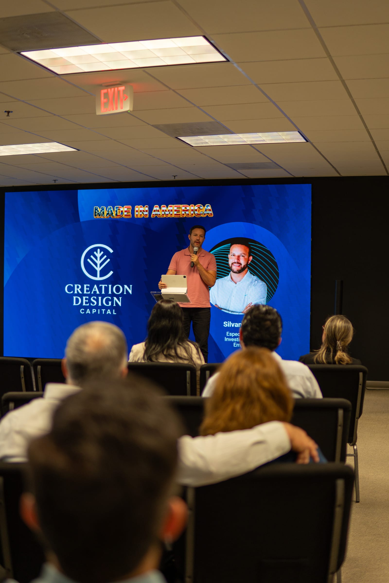 Founder presentation with a live audience